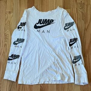 Nike Air Jordan T Shirt Boys Large White Black Swoosh Logo Jump Man